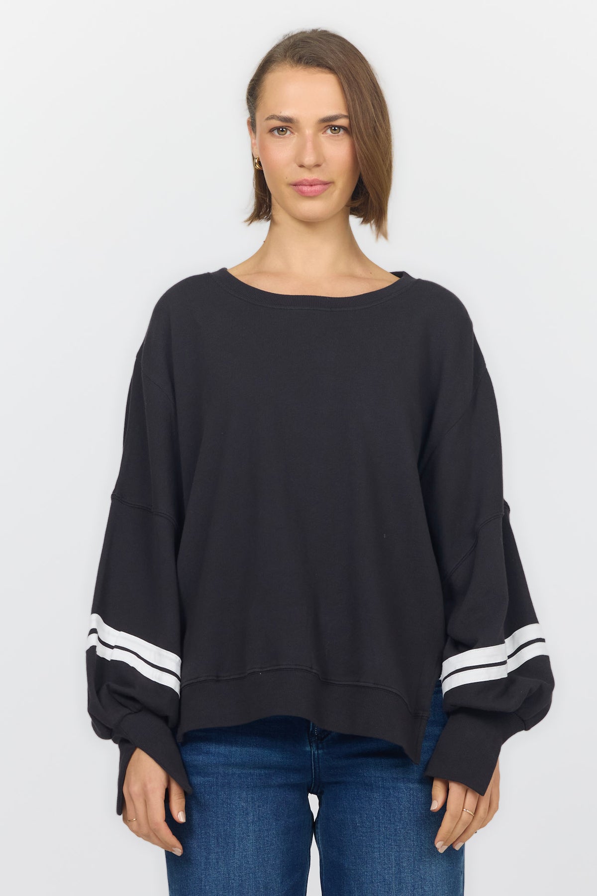 TRENTON SWEATSHIRT WASHED BLACK — Dear John Denim