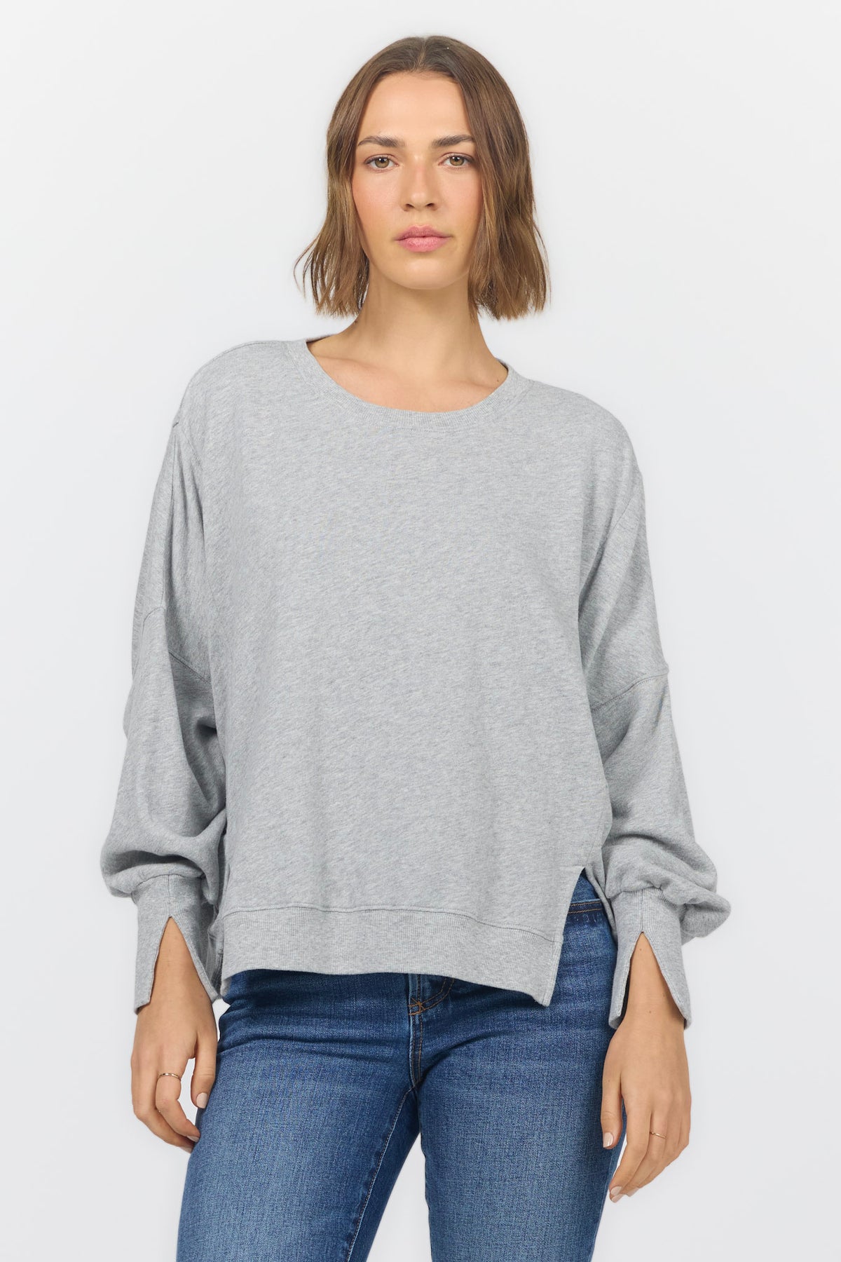 TRENTON SWEATER HEATHER GREY — Dear John Denim