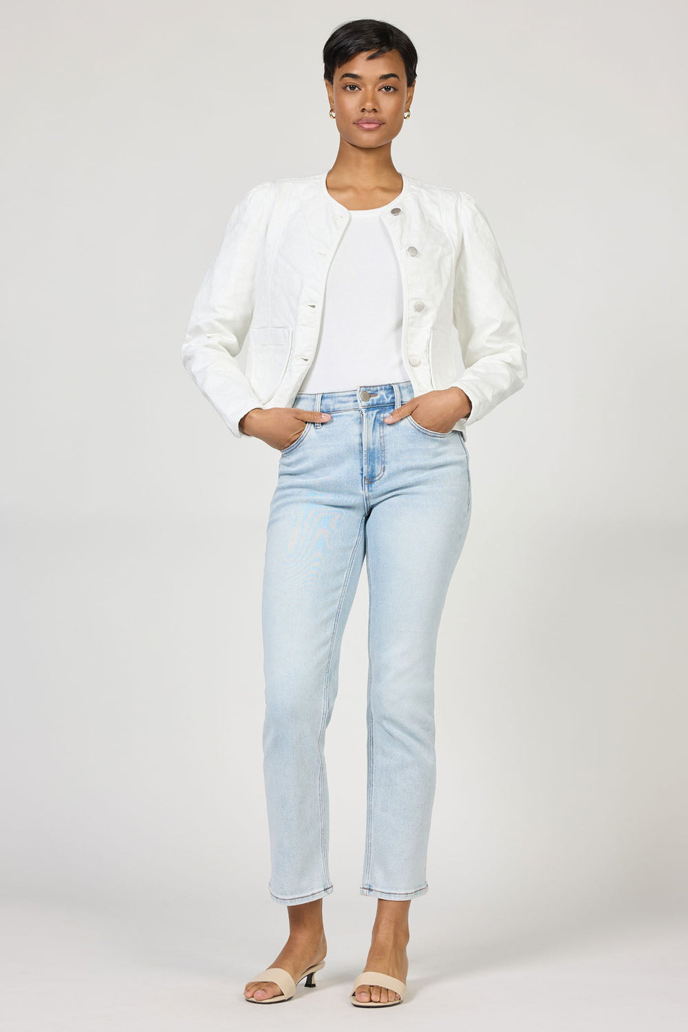 WHITE -DJK8011P1WHT-2