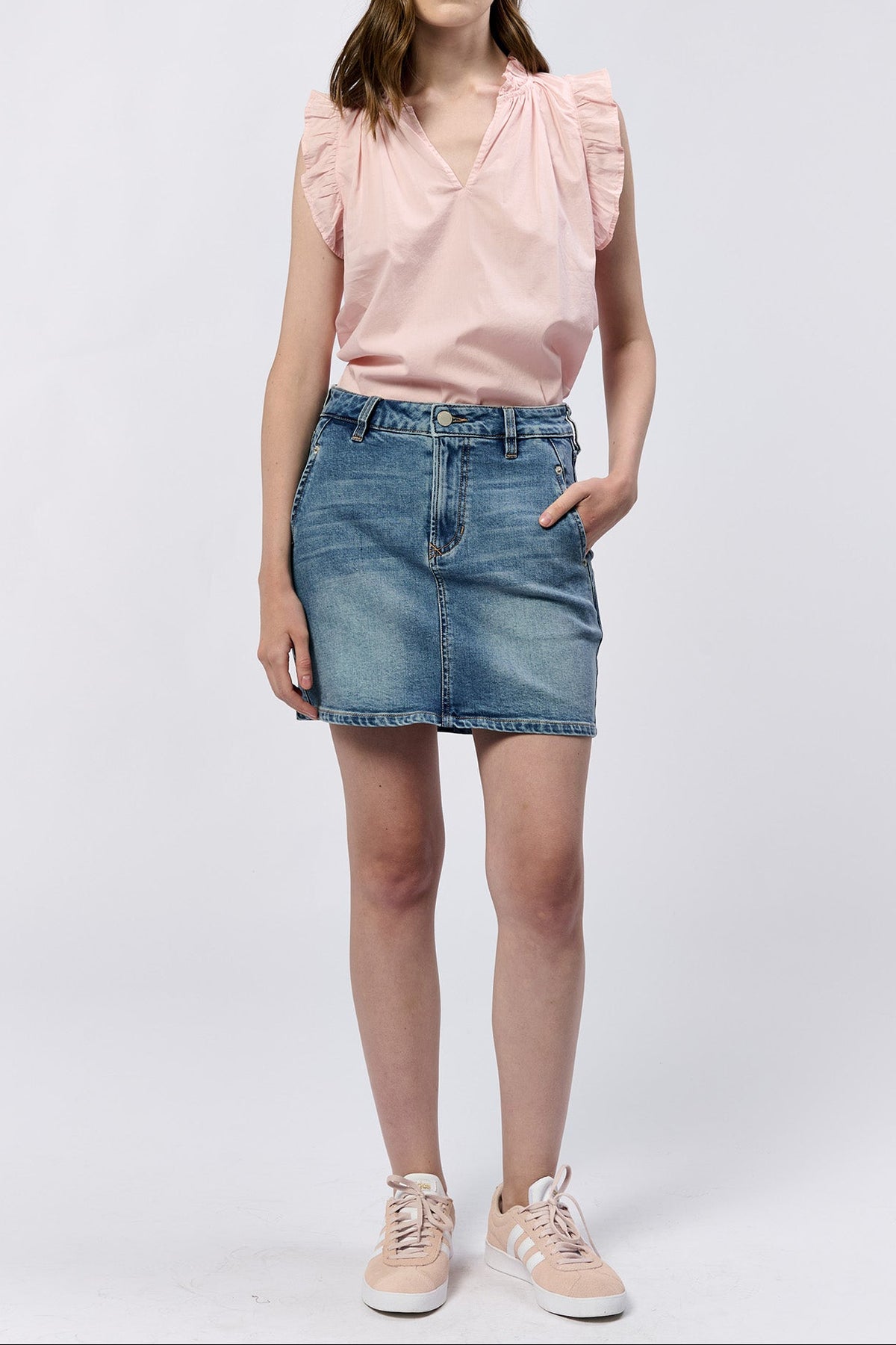 AGORA-DKM81A136AGA-2 — Dear John Denim