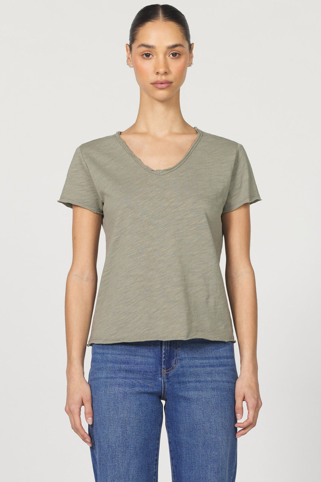 VANYA SHORT SLEEVE TEE VETIVER FRONT