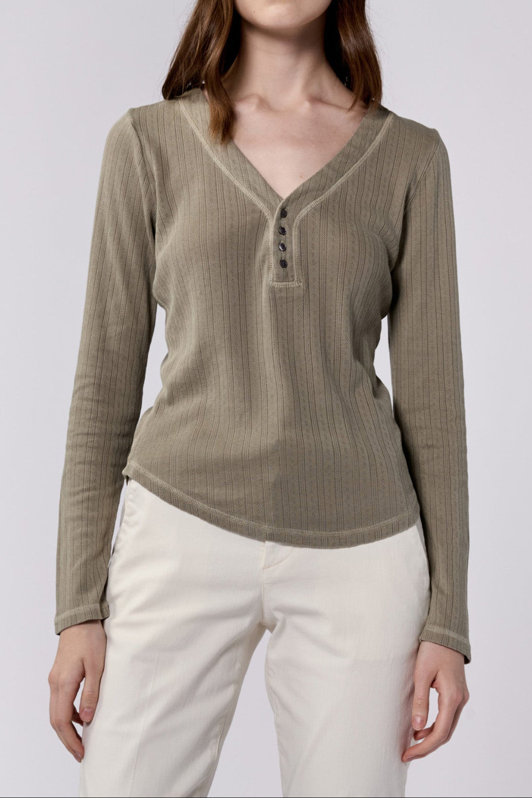 cortado-long-sleeve-fitted-henley-top-vetiver