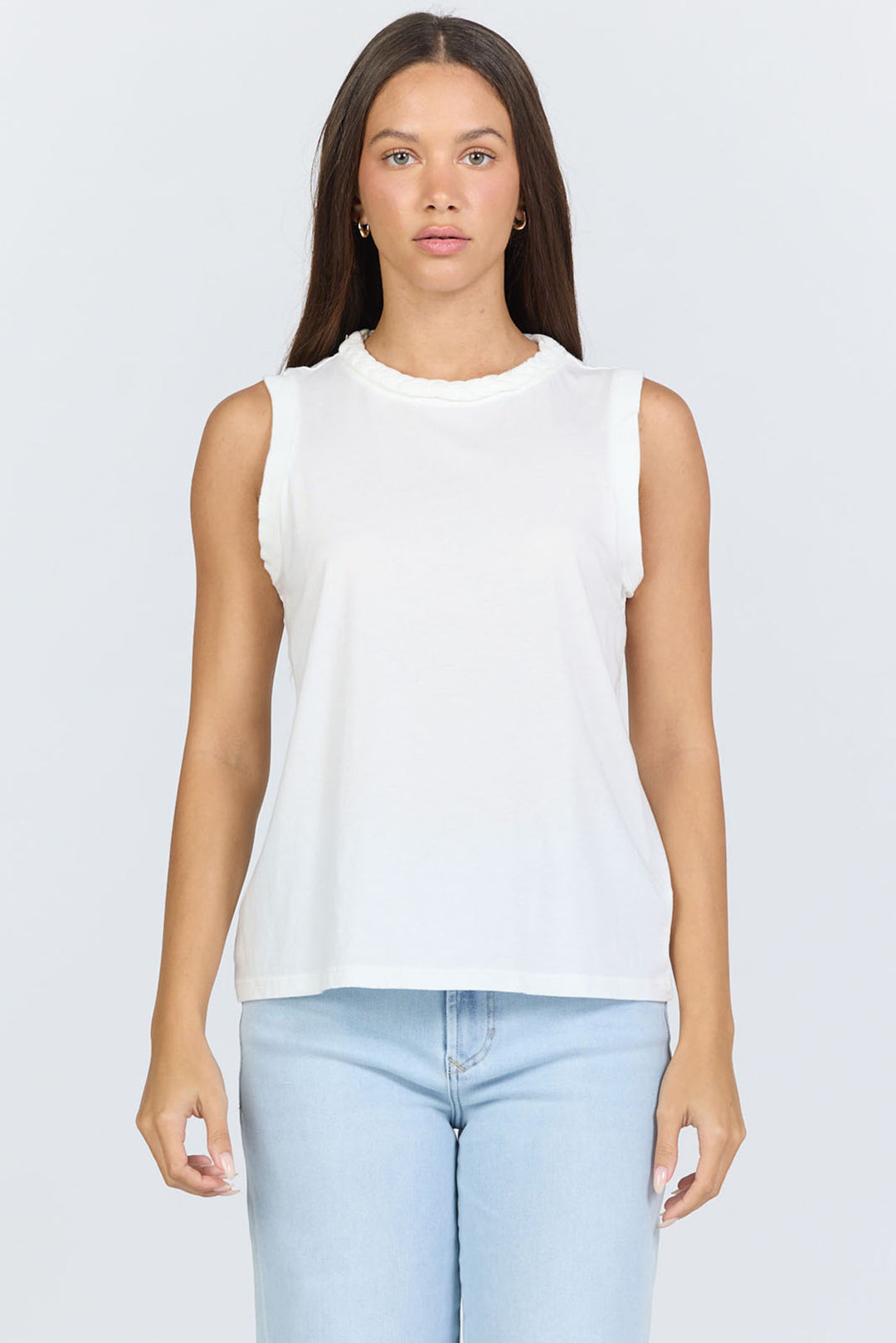 WHITE-DKN2152D8WHT-1
