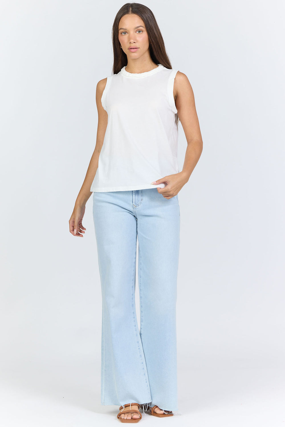 WHITE-DKN2152D8WHT-2