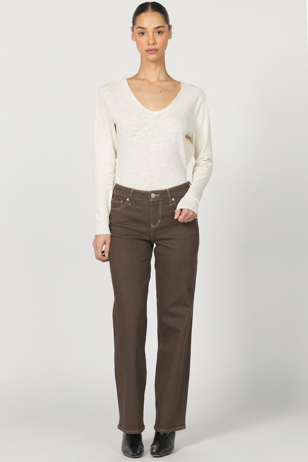 taylor-straight-leg-jean-dark-khaki