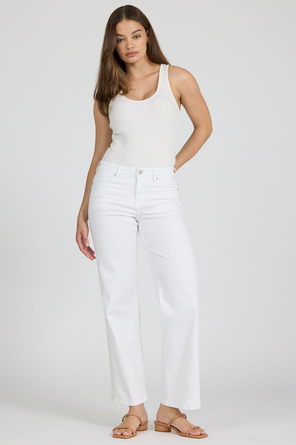 WHITE-DPM21C150WHT-2