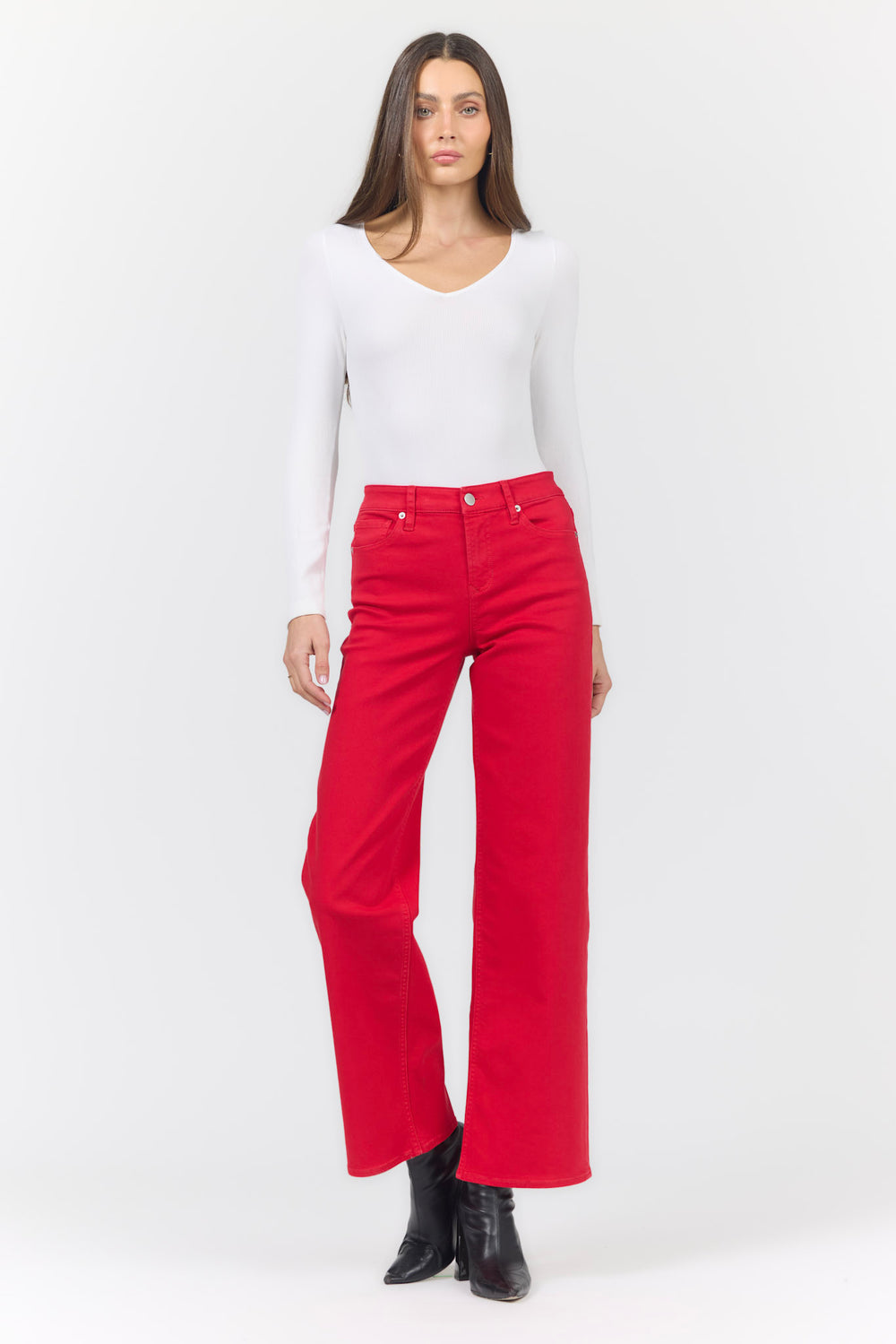 TAYLOR STRAIGHT LEG JEAN SALSA