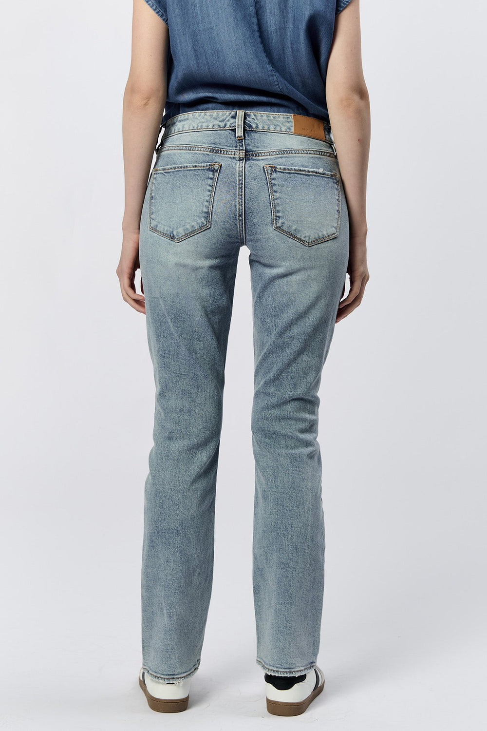 MEDIUM WASH-DPM25A303FCH-3