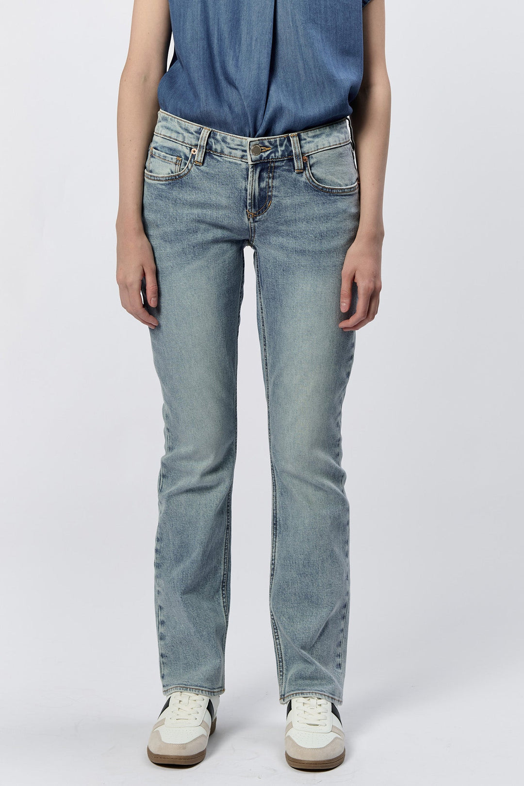 MEDIUM WASH-DPM25A303FCH-4
