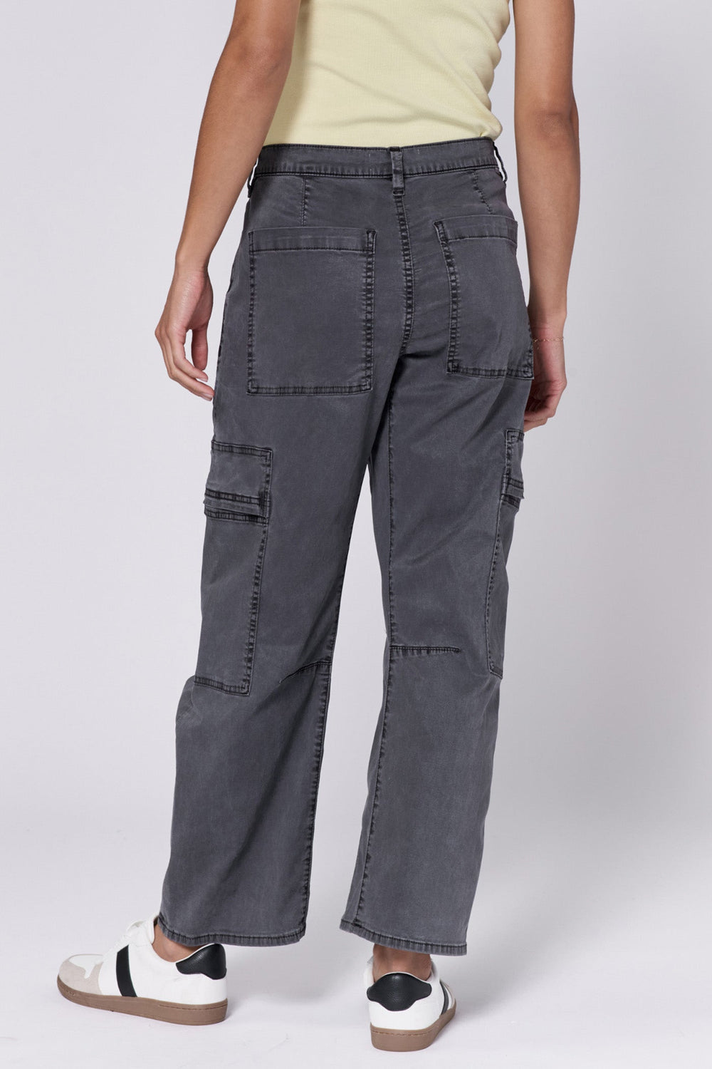 GREY-DPM26C119CHR-3