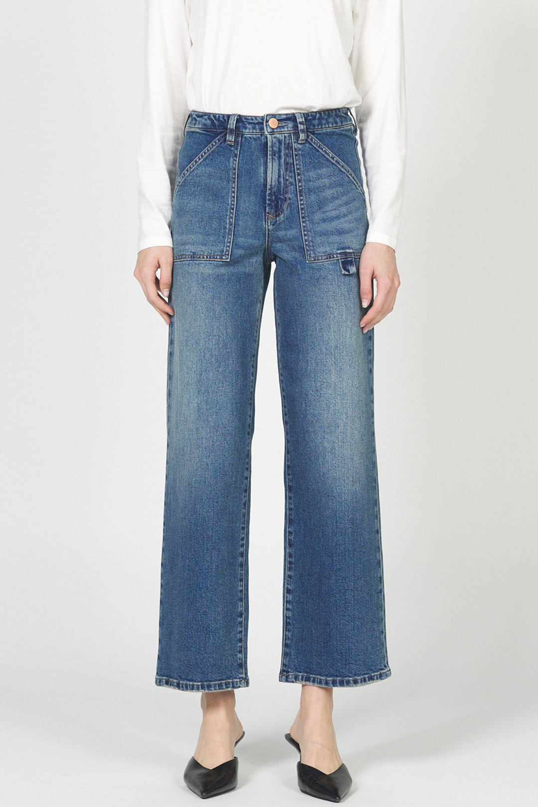 holly-straight-leg-jean-moon-glow
