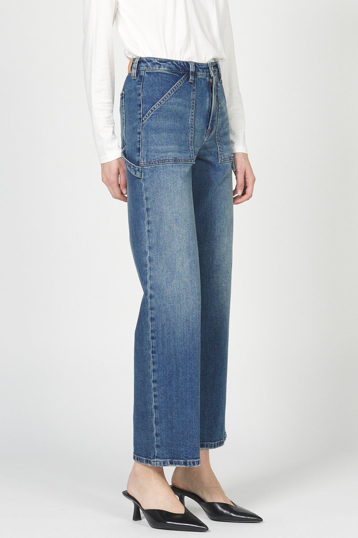 holly-straight-leg-jean-moon-glow — Dear John Denim
