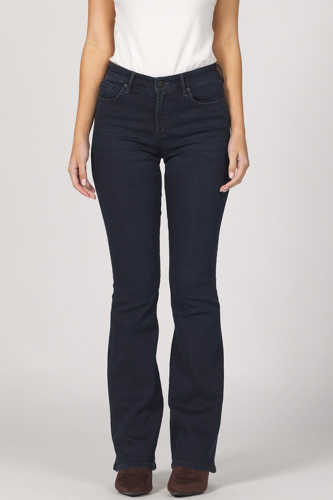 rosa-flare-jean-blue-dream