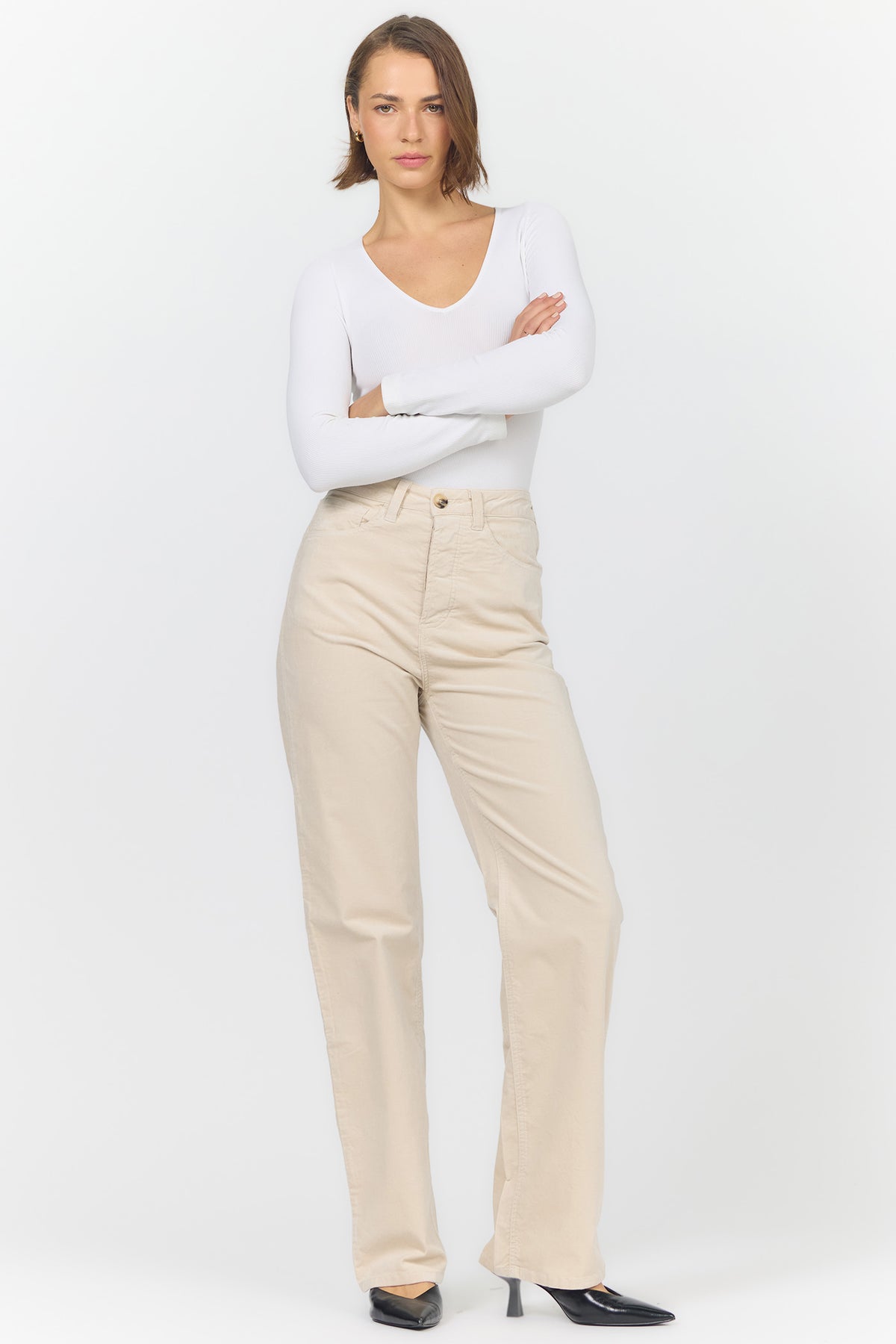 HOLLY HIGH RISE STRAIGHT LEG PANTS EGRET FULL — Dear John Denim