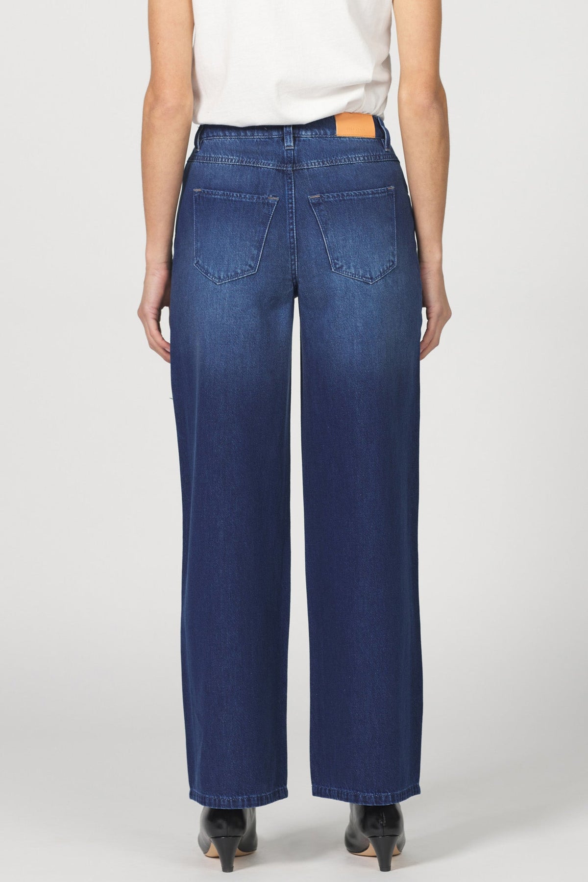 AMOS-DPM55B562AOS-4 — Dear John Denim