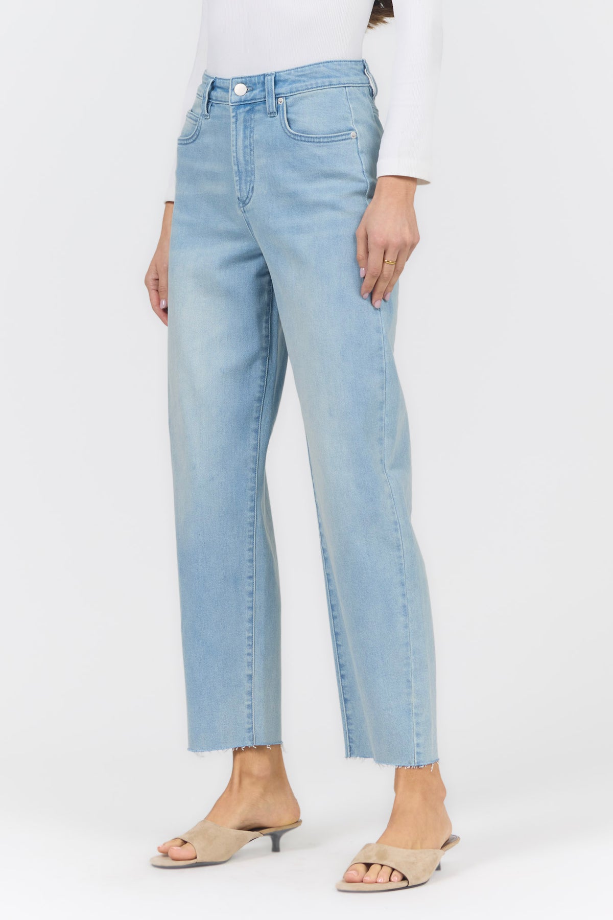 EVERETT JEAN CIESTA VALLEY — Dear John Denim