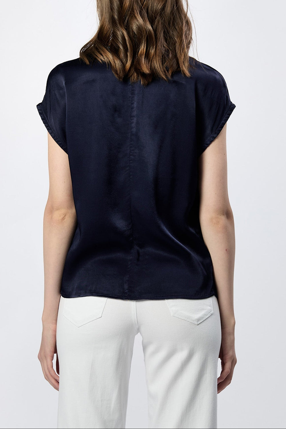 kristen-v-neck-short-sleeve-relaxed-fit-top-black-iris