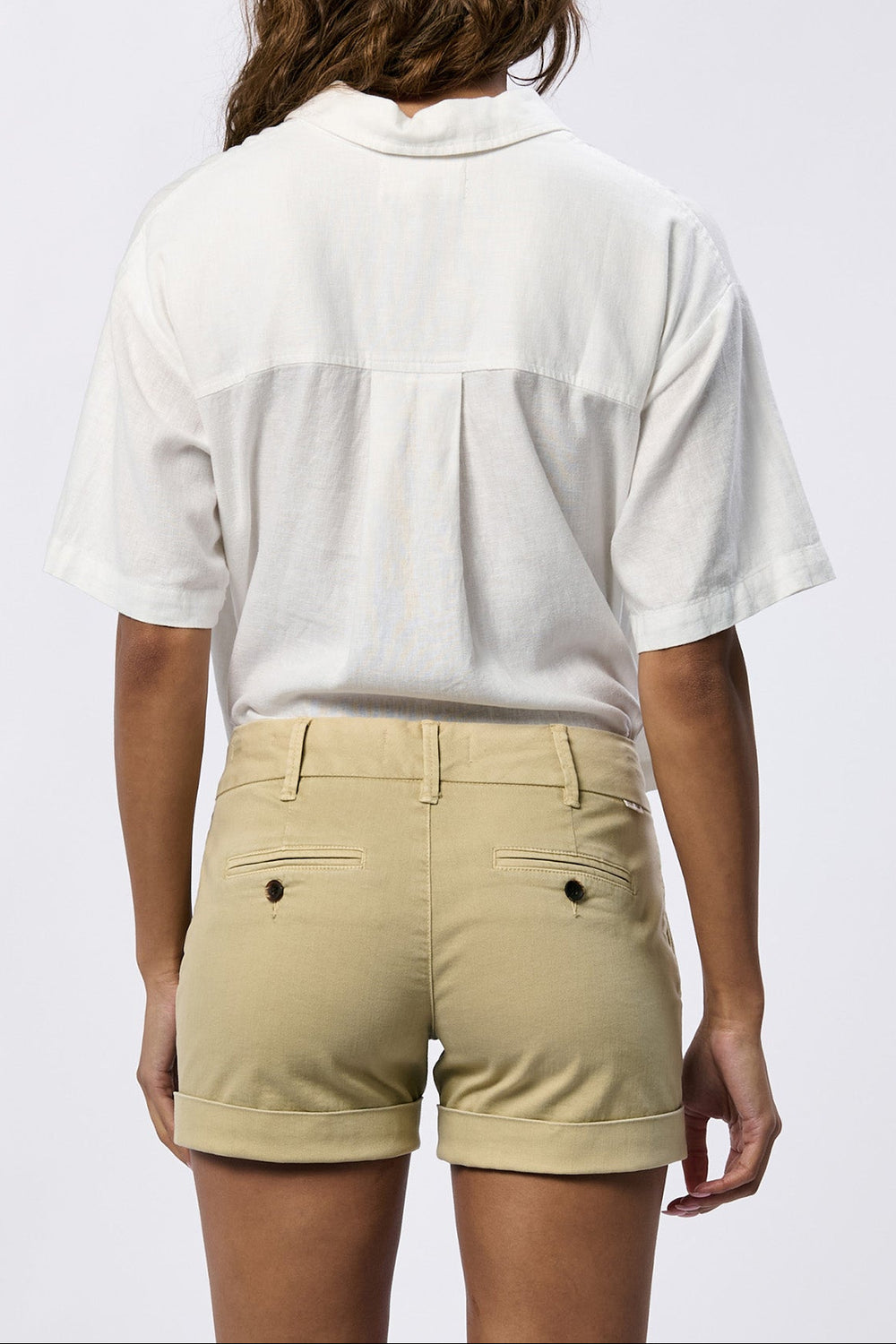 WHITE-DSH1421L1WHT-4