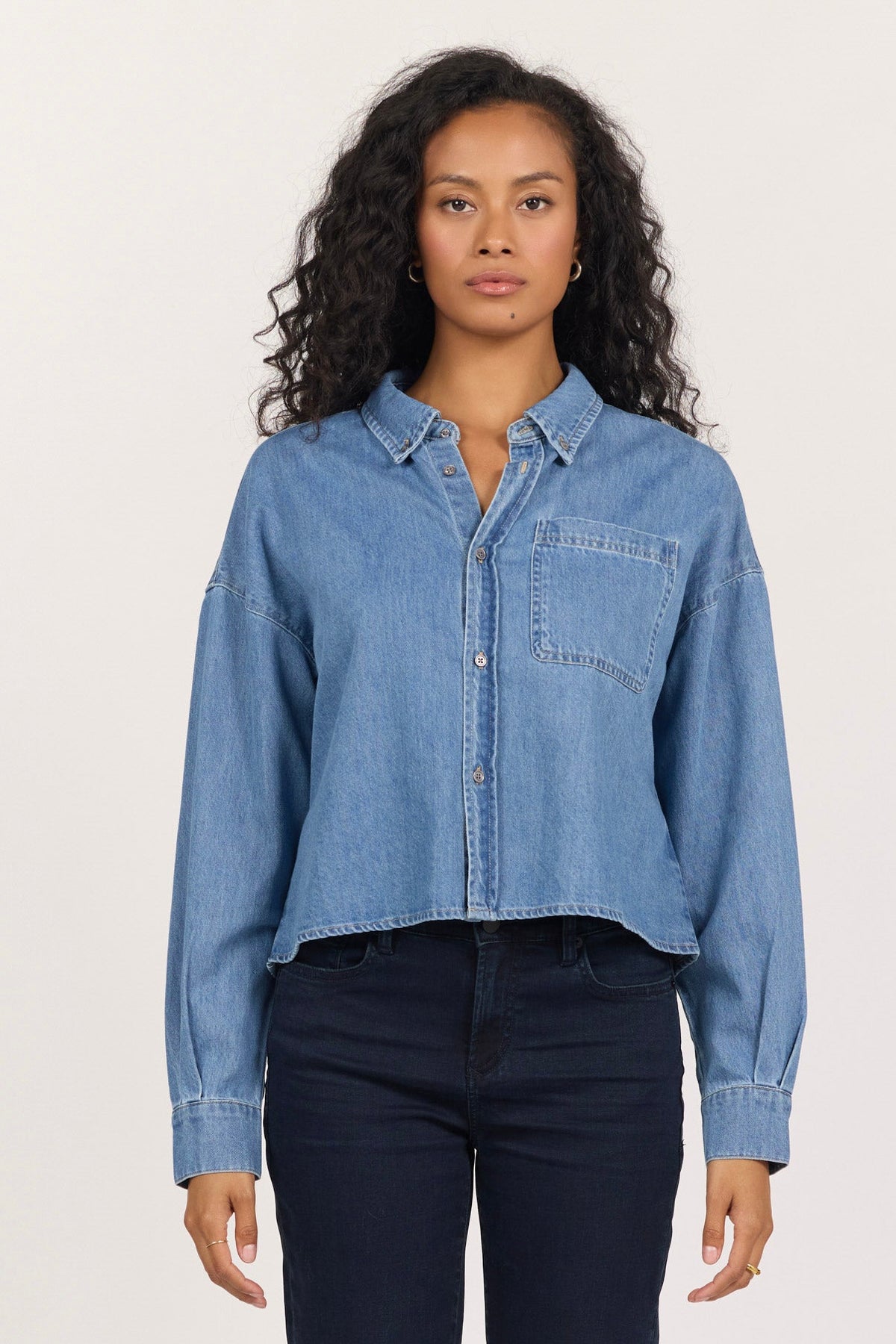 CROPPED LONG SLEEVE SHIRT OCEAN WASH FRONT — Dear John Denim