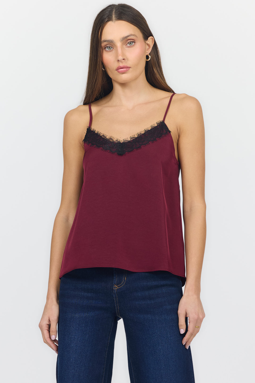 ALEXANDRIA V-NECK SLEEVELESS TANK