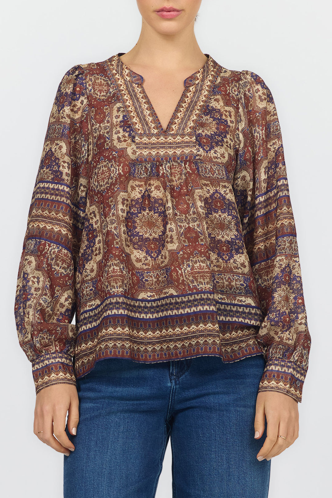 MAISY V-NECK LONG SLEEVE BLOUSE
