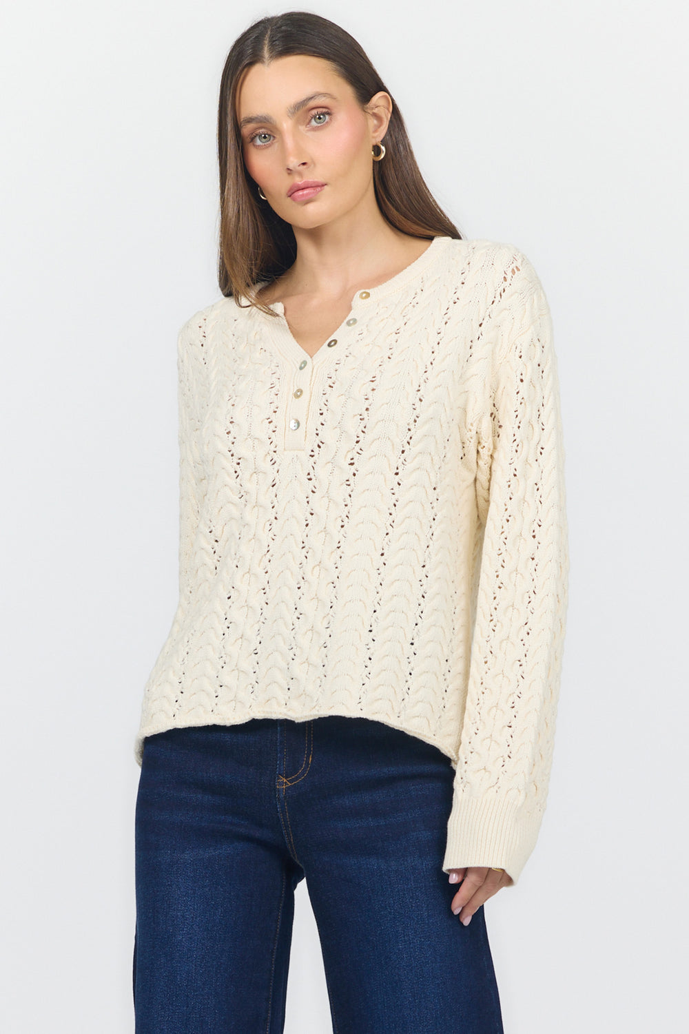DREYA V-NECK LONG SLEEVE SWEATER