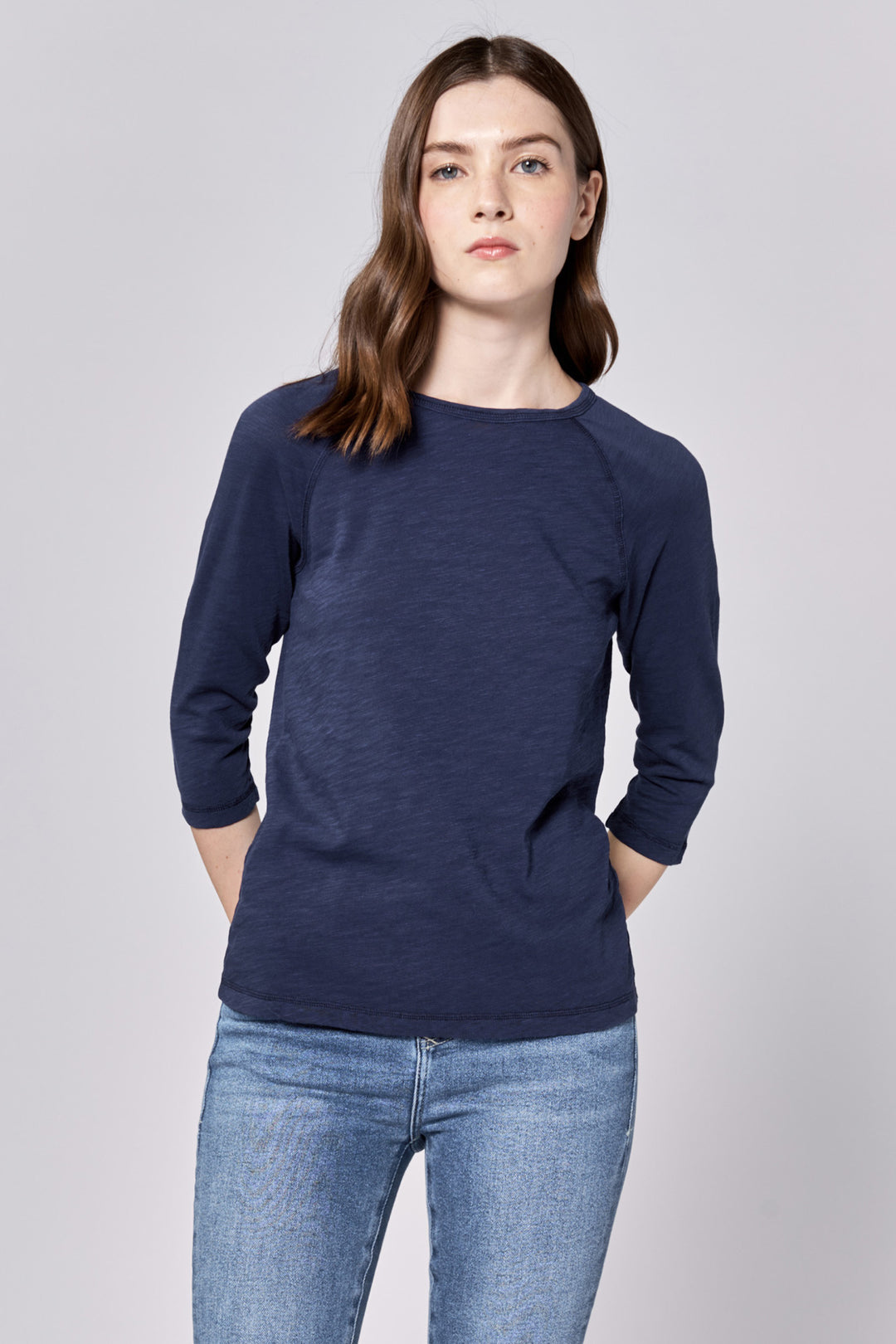 BLACK IRIS-DKN2139D9BCK-1