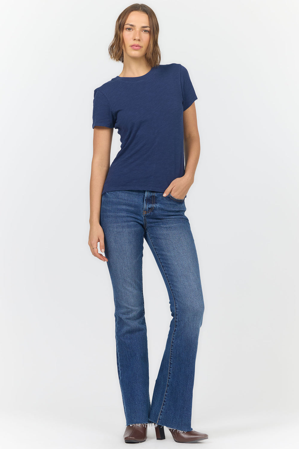 BLACK IRIS-DKN2194D9BCK-2