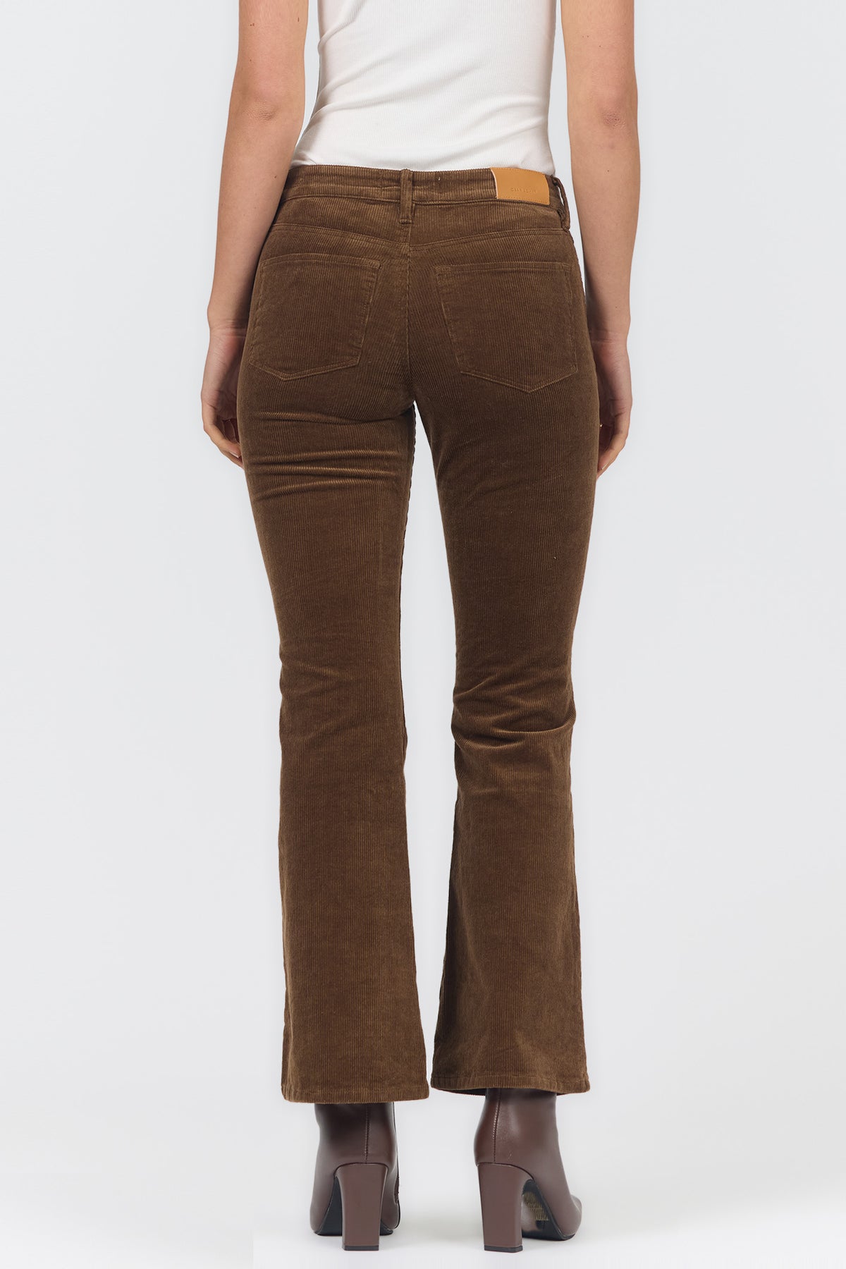 florence-bootcut-pinwale-corduroy-pants-cappuccino — Dear John Denim