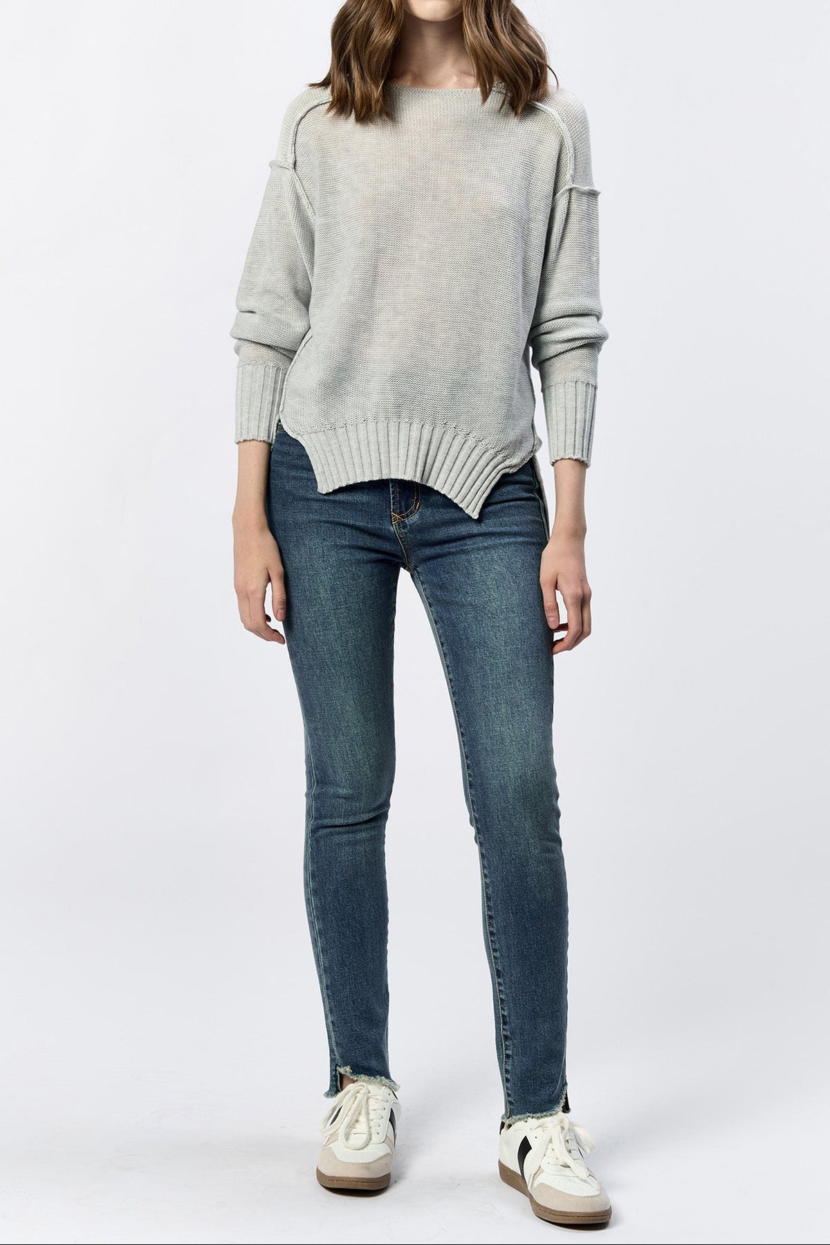 jenna-crew-neck-long-sleeve-oversized-sweater-heather-grey — Dear John Denim