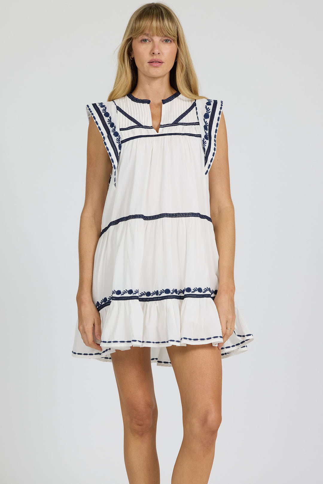 WHITE-RDR5351WHT-1