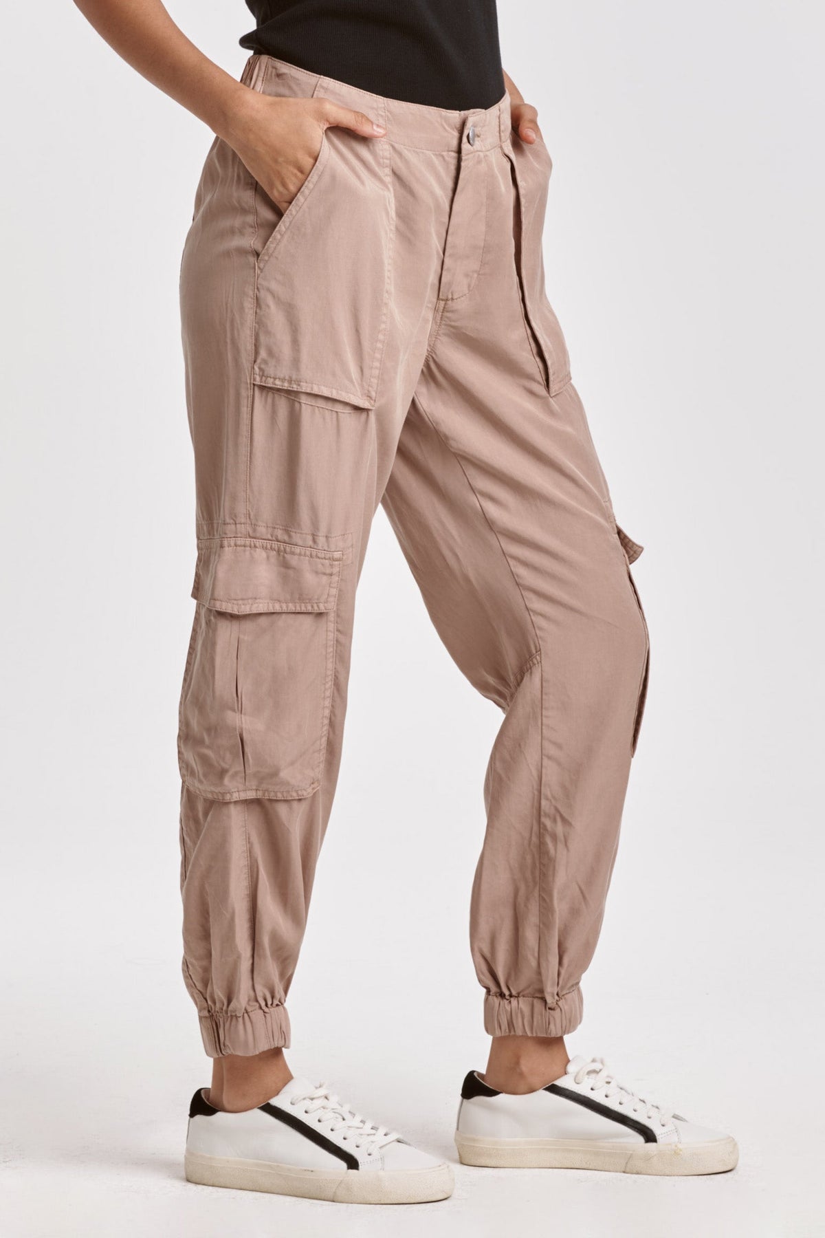 SAND-TPM22C300AND-1 — Dear John Denim